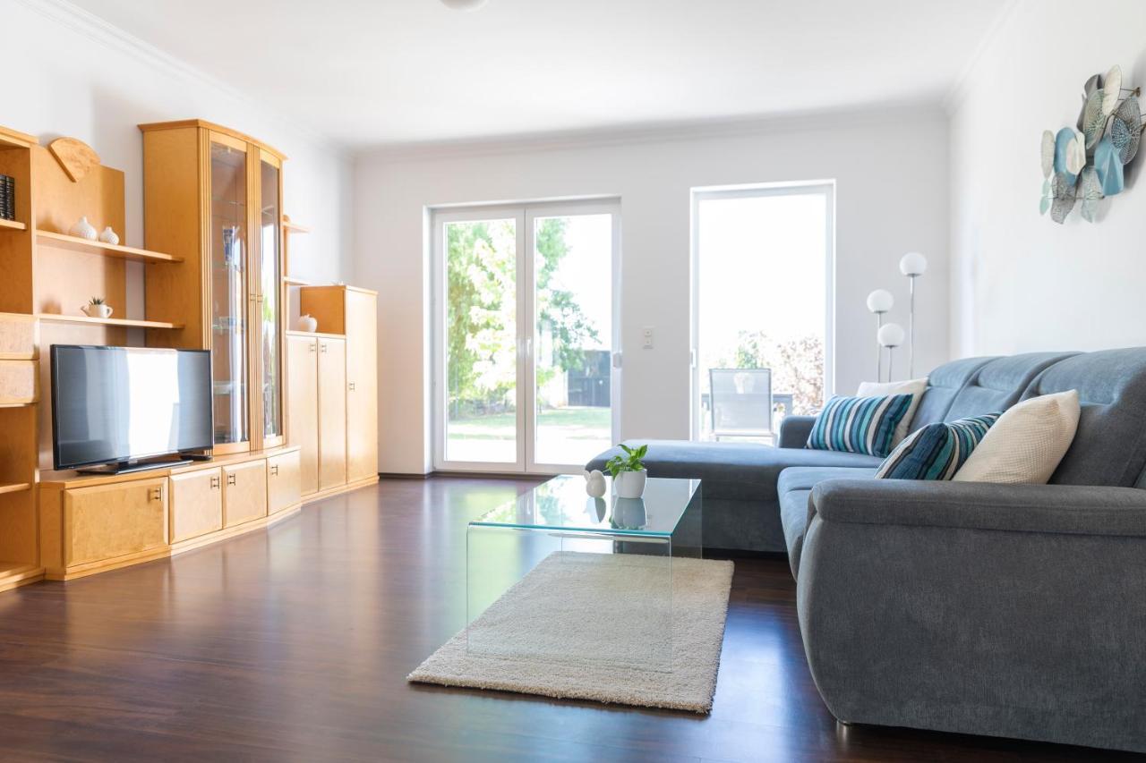 Domizil Illmitz Villa Exteriör bild