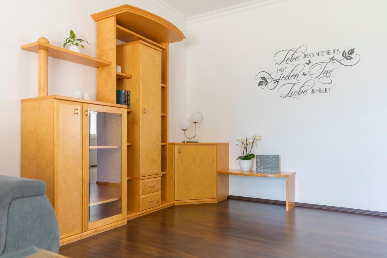 Domizil Illmitz Villa Exteriör bild